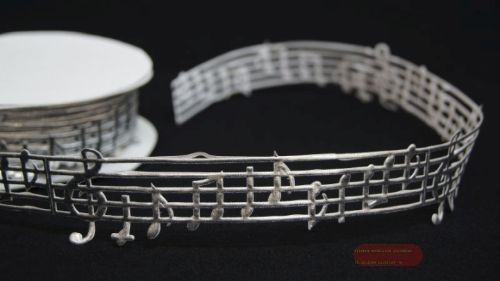 Bild von Band 10y/ 40mm, Noten klebend, silber