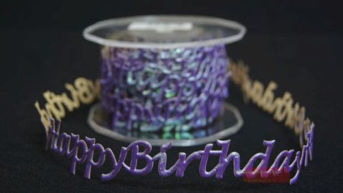 Bild von Band 10y/ 24mm, Happy Birthday - klebend, lila-iris