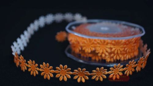 Bild von Band 10m/ 15mm, Blümchen 600x klebend, orange