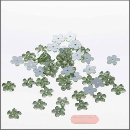 Bild von Deco, Blühte Acryl 11mm mit Loch - Beutel à 50 Stk, grün