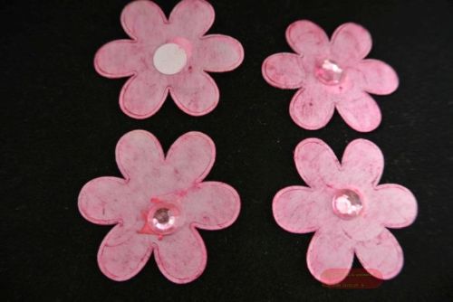 Bild von Deco, Blume 40mm mit Stein - klebend, rosa/fuchsia