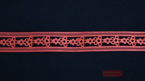 Bild von Band 20m/ 25mm, Blume gestanzt, rot