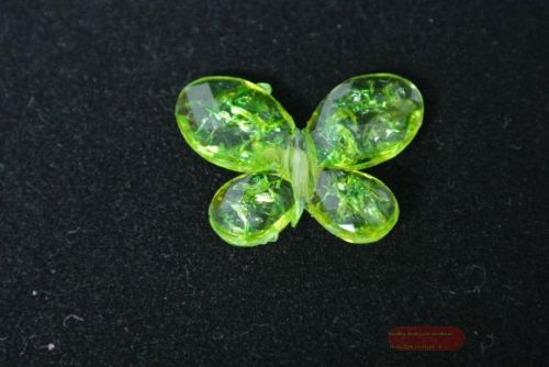 Bild von Schmetterling, Acryl 30mm mit Langloch, grün (8020)