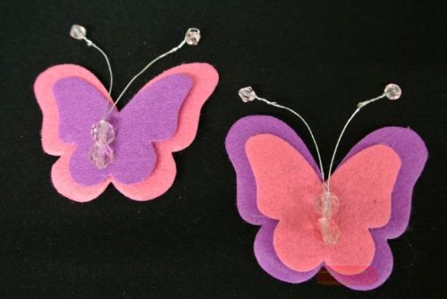 Bild von Deco, Schmetterling Filz m.Perlen 5.5x 7cm, aubergine