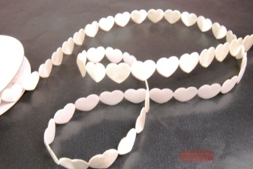 Bild von Band 10y/ 20mm, Herz gr. klebend, ecru