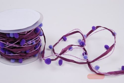 Bild von Girlande 10m/ 10mm, Pomponschnur, lila