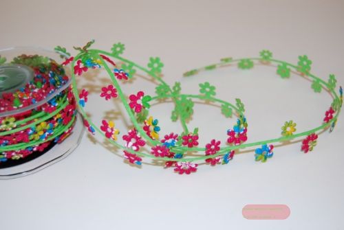 Bild von Garland 10m/ 32mm, Colorful Flower, rot