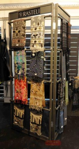 Bild von Display Decken - Holz B61/81x H200cm, d'grau