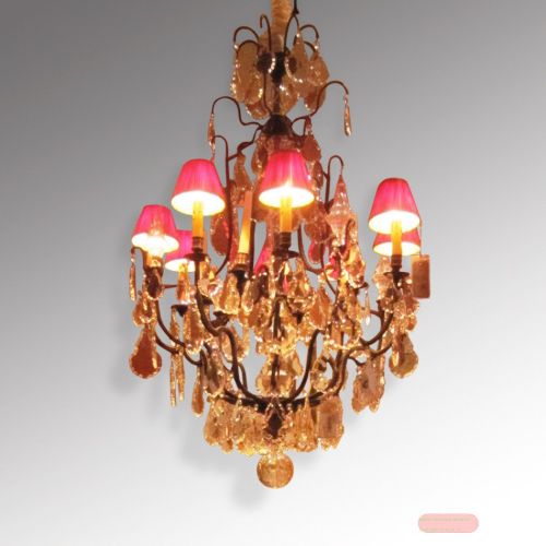 Bild von Lampe hängend, elektrisch & mit Kerzen