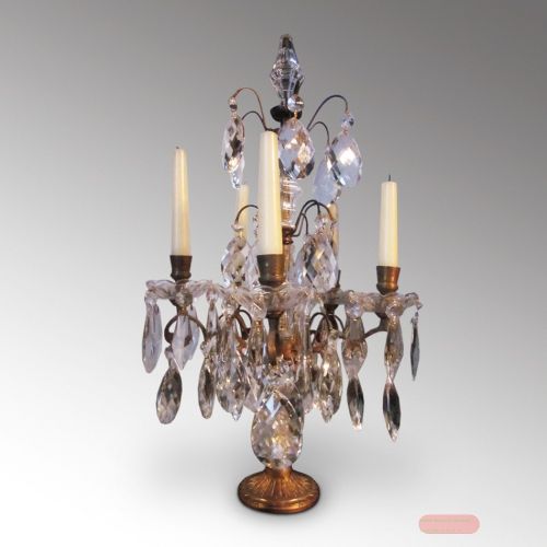 Bild von Lampe stehend, mit 4 Kerzen