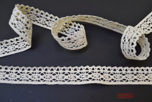Bild von Band 15m/ 19mm, Häkel-Spitzenborte, ecru