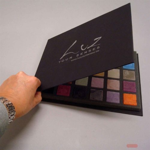 Bild von MK_Farbkarte, Luz Your Senses Metall & Velour