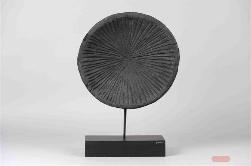Bild von Disc-Objekt, Holz - L38x 11x H56cm, burned