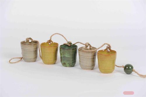 Bild von BlumenTöpfe, am Seil & Kugeln Ø8x H9cm, bunt